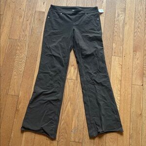 Athleta Medium tall stretch olive green pants